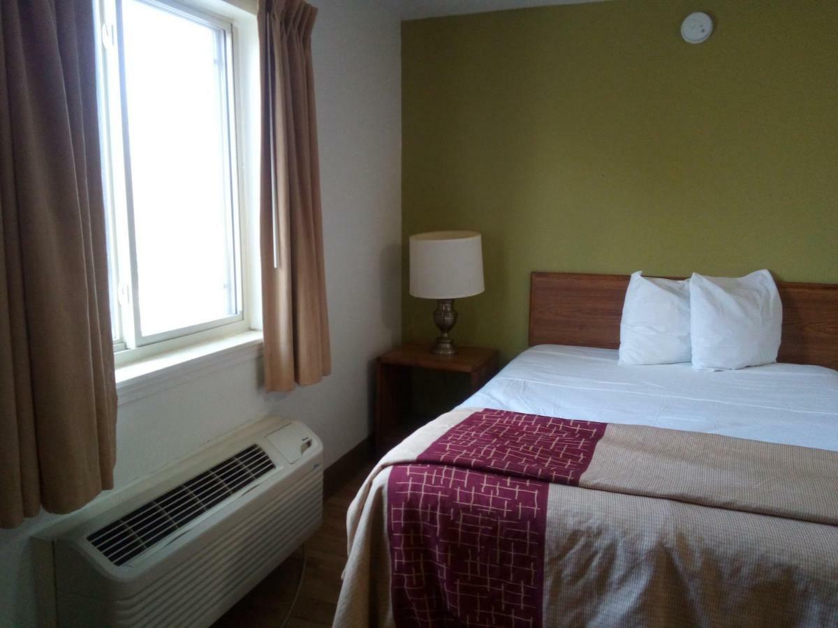 Welcome Suites Hazelwood Extended Stay Hotel Extérieur photo