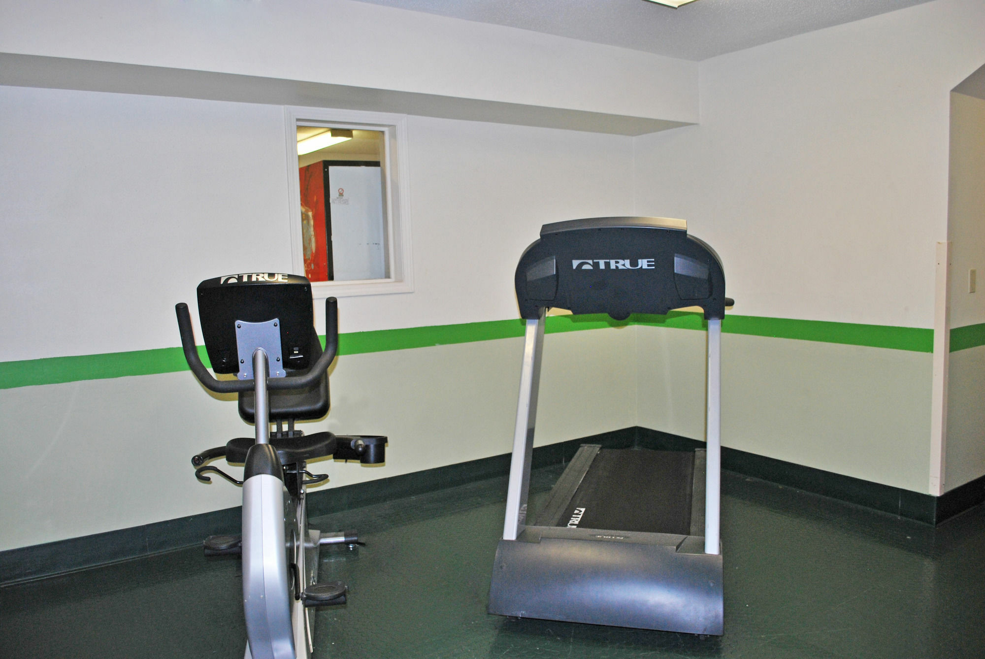 Welcome Suites Hazelwood Extended Stay Hotel Extérieur photo