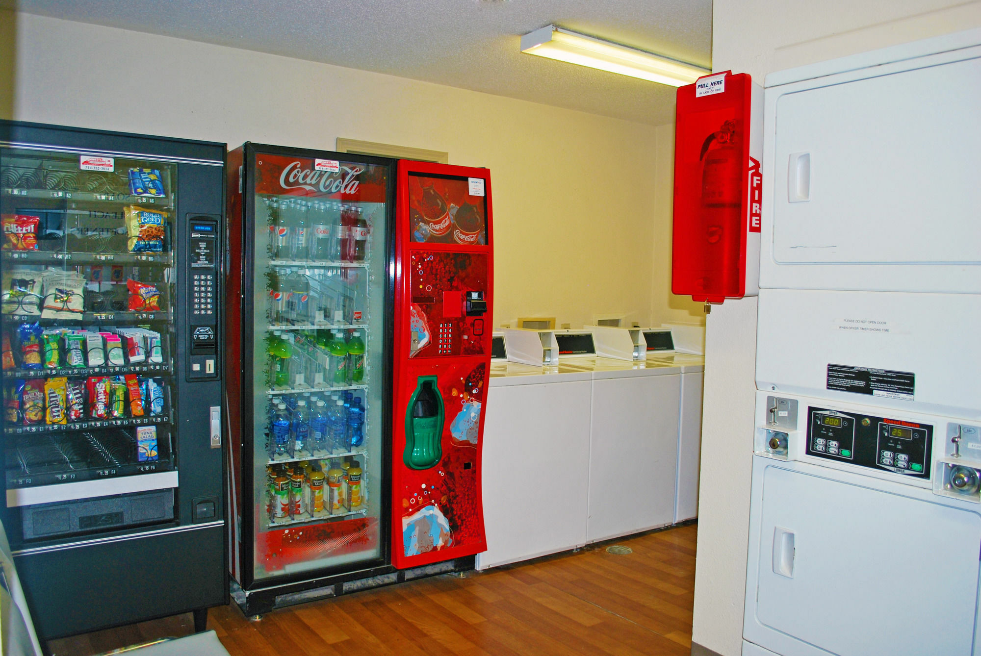 Welcome Suites Hazelwood Extended Stay Hotel Extérieur photo
